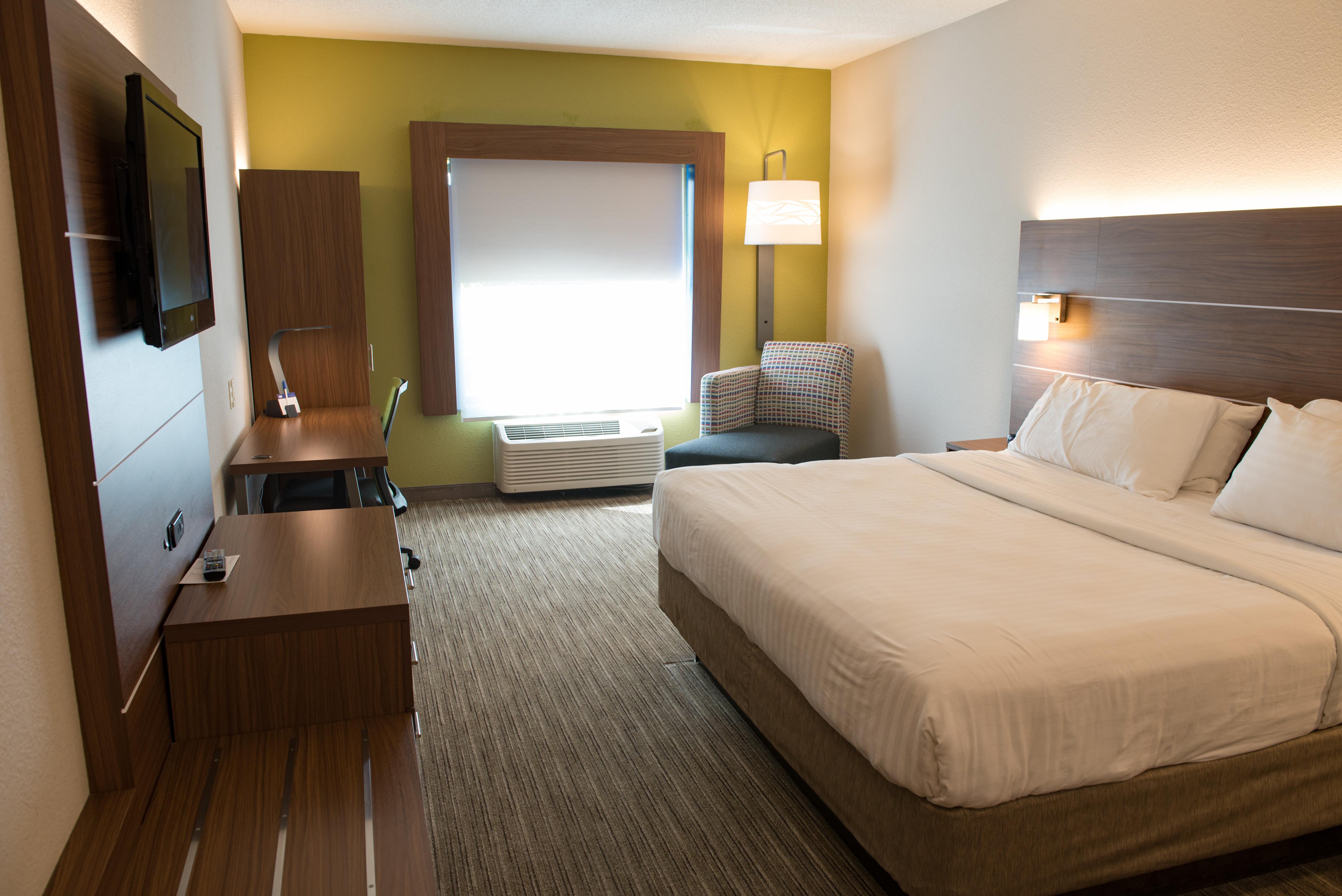 Holiday Inn Express Hotel & Suites Elkhart-South By Ihg Exterior photo
